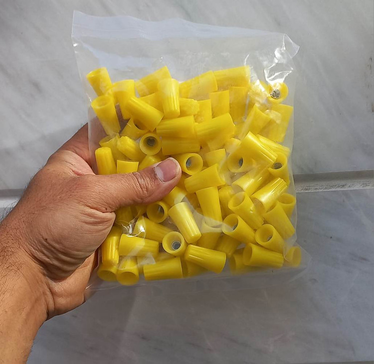 کانکتور پیچی زرد