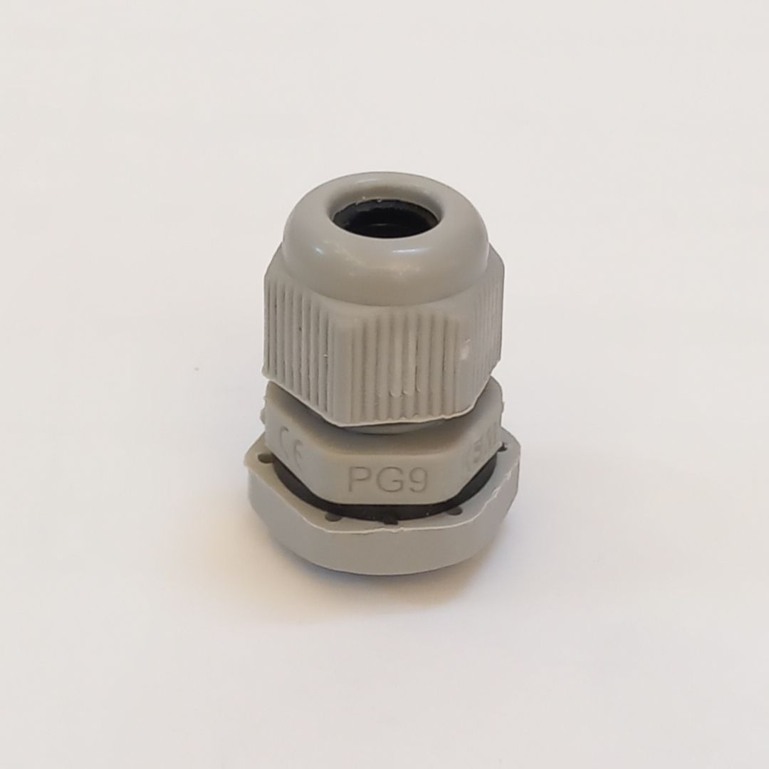گلند پلاستیکی PG9 برای کابل برق