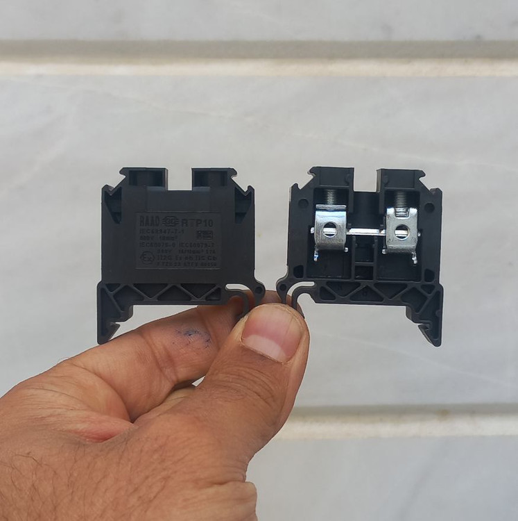 ترمینال ریلی رعد الکتریک مدل RTP10سایز ۱۰ رنگ مشکی